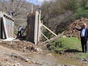 Kuşçular Mahallesi’nde menfez çalışmaları başladı