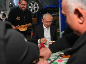 CHP lideri Kılıçdaroğlu, oto sanayi çalışanları ile iftar yaptı