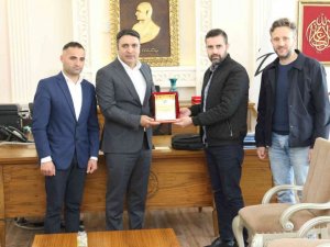 Van Büyükşehir Belediyesi engelli spor kulüplerine sahip çıkıyor