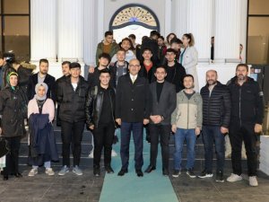 Başkan Vekili Aydın gençlerle buluştu