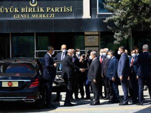 Cumhurbaşkanı Erdoğan, Mustafa Destici’yi BBP Genel Merkezi’nde ziyaret etti