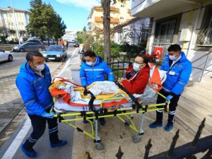 Evde bakım hizmetleri ile 208 bin 750 tıbbi müdahale