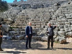 Köyceğiz Kaymakamı Maslak’tan Kaunos Antik kentini gezdi