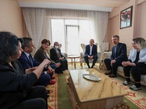 CHP Genel Başkanı Kılıçdaroğlu’ndan, Beyaz için taziye ziyareti