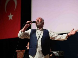 Fatih Erkoç, Denizlililere unutulmaz bir gece yaşattı