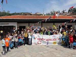 “23 Nisan Ulusal Egemenlik ve Çocuk Bayramı” resim şenliği