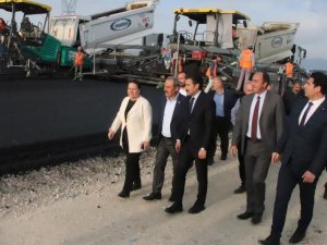 Aydın - Denizli Otoyolunda çalışmalar yarıyı geçti