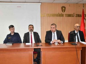 Söke’de daire amirleri, muhtarlarla bir araya geldi