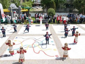 Efeler Belediyesi Gündüz Bakımevleri’nde 23 Nisan Coşkusu