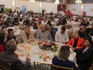 AK Partili Akkal müjdeyi Manisa’dan verdi: "Ücretlerde iyileşmeler olacak"