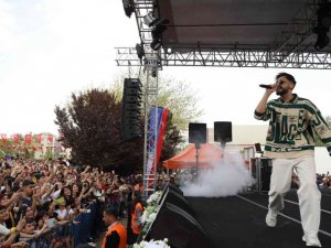 Ünlü rap sanatçısı Sefo Gazianteplileri coşturdu