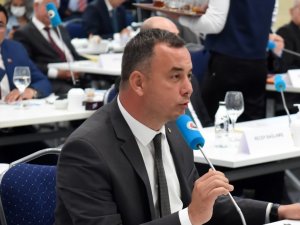 Aydın Ticaret Borsası Yönetim Kurulu Başkanı Fevzi Çondur, sektöre dair talepleri Bakan Kirişci’ye iletti