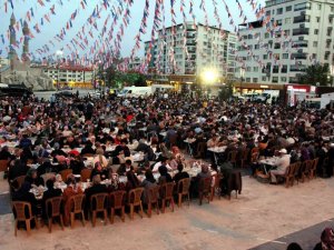 Bakan Kurum: “Cumhurbaşkanımız Recep Tayyip Erdoğan’ı bir kez daha rekor bir oyla seçeceğiz"