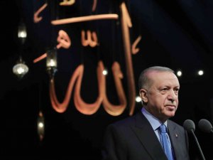 Cumhurbaşkanı Erdoğan: “Ayasofya-i Kebir Camii’ni aslına rücu ettirerek milletimiz üzerinde oynanan kirli oyunu tümüyle bozduk”