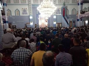 Aydın’da Kadir Gecesi heyecanı, camiler doldu taştı