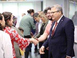 Yunusemre Belediyesi bayramda da hizmette