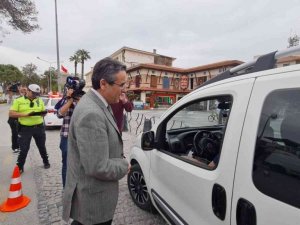 Kuşadası’nda  Emniyet Kemeri uygulaması yapıldı