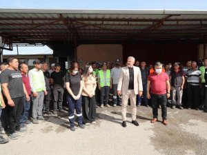 Başkan Sözen, çalışanlarıyla bayramlaştı