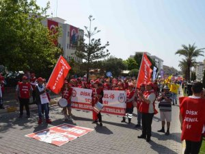 Didim’de 1 Mayıs meydanda kutlandı
