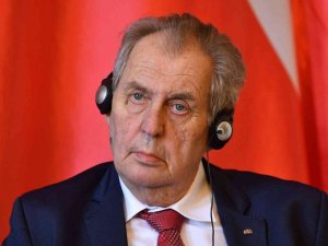 Çekya Devlet Başkanı Zeman: “Putin bir savaş suçlusudur”