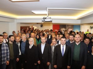 AK Parti Yalova İl Başkanlığı’nda bayramlaşma programı