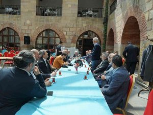 Kastamonu Turizm Endüstri Birliği genel kurulunda devir teslim