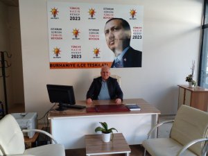 Burhaniye’de AK Parti İlçe Başkanlığının kapısı her zaman açık