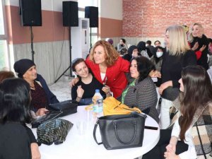 Kandilli ’de kadınlar anneler gününde doyasıya eğlendi