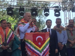 Binali Yıldırım "Toy Beyi" seçildi