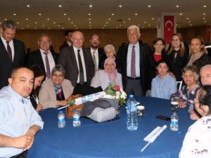 Engelli bireyler şenlikte gönüllerince eğlendi