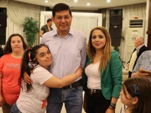 Başkan Özcan engellilerin yanında