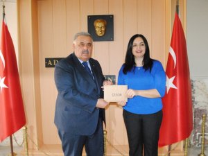 ÇESOB Başkanı Recep Gür mazbatasını aldı