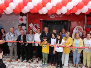 Efeler Belediyesi 6’ncı Kitap Kafe’yi hizmete açtı