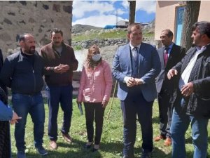 Kaymakam Yılmazer, Erdağı köyünde