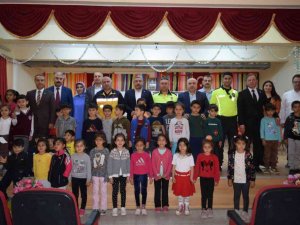 Besni’de Trafik ve İlk Yardım Haftası etkinliği