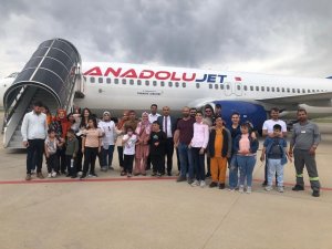 Cizre’de engelli çocuklar havalimanını gezdi