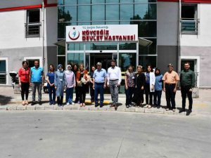 Başkan Ceylan’dan hemşirelere hediye