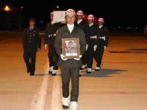 Şehit Güler için Erzincan’da havalimanında uğurlama töreni düzenlendi