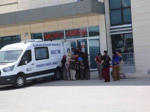 Antalya’da tabanca ile şaka ölüm getirdi