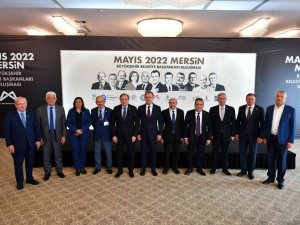 CHP’li büyükşehir belediye başkanları Mersin’de