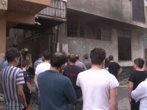 Sultanbeyli’de tekstil atölyesinde korkutan yangın