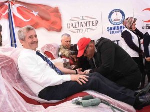 Tahmazoğlu’ndan kan bağışına davet