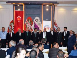 288 delegenin 165 oyunu aldı