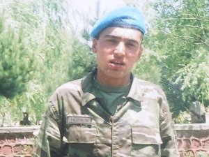 MHP Efeler İlçe Teşkilatı, şehit annesinin gönlünü aldı