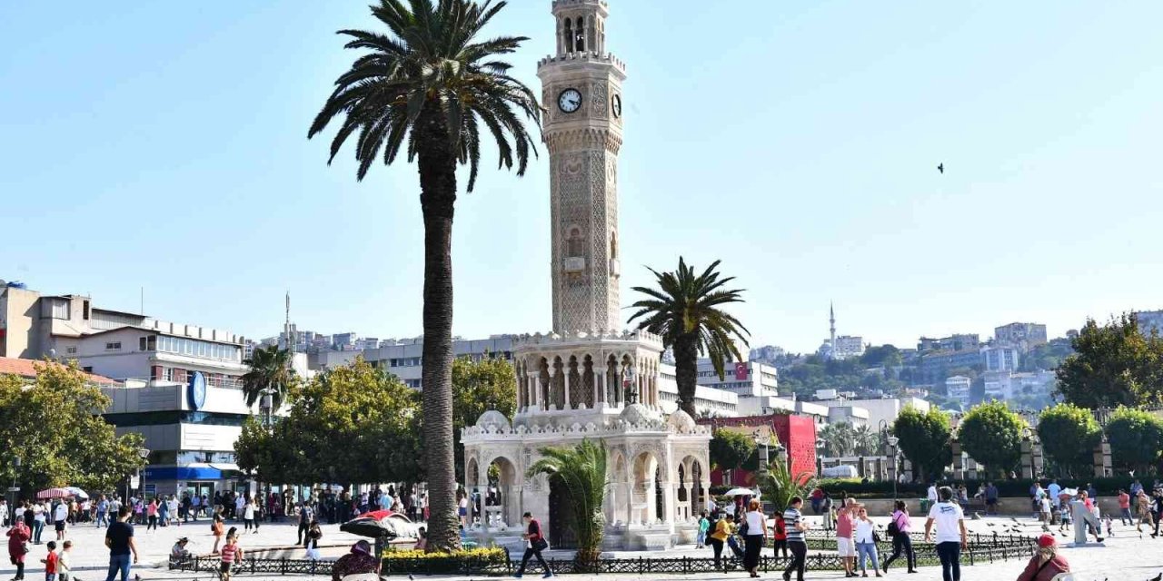 İzmir, Dünya Turizm Kentleri Federasyonuna kabul edildi