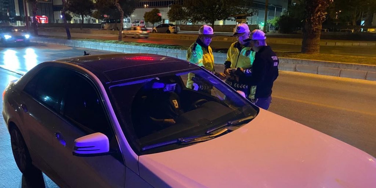 Aydın’da Nisan ayında bin 243 araç trafikten men edildi