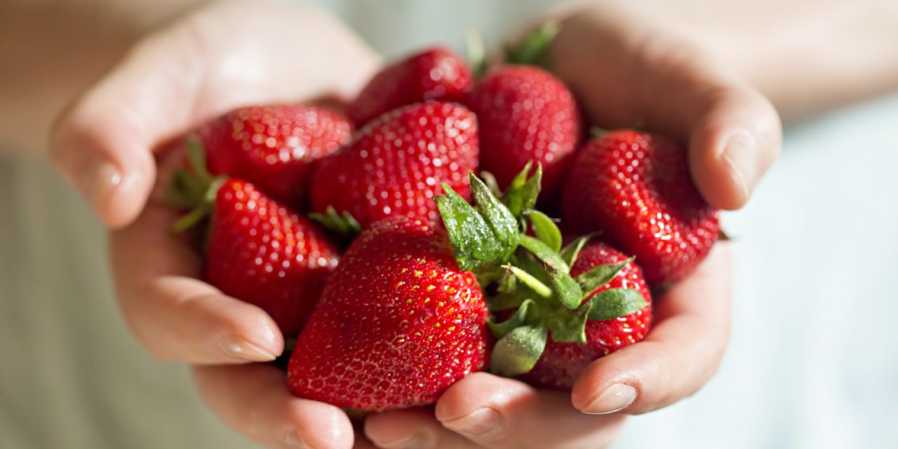 Çilek tüketmeniz için 8 önemli neden!