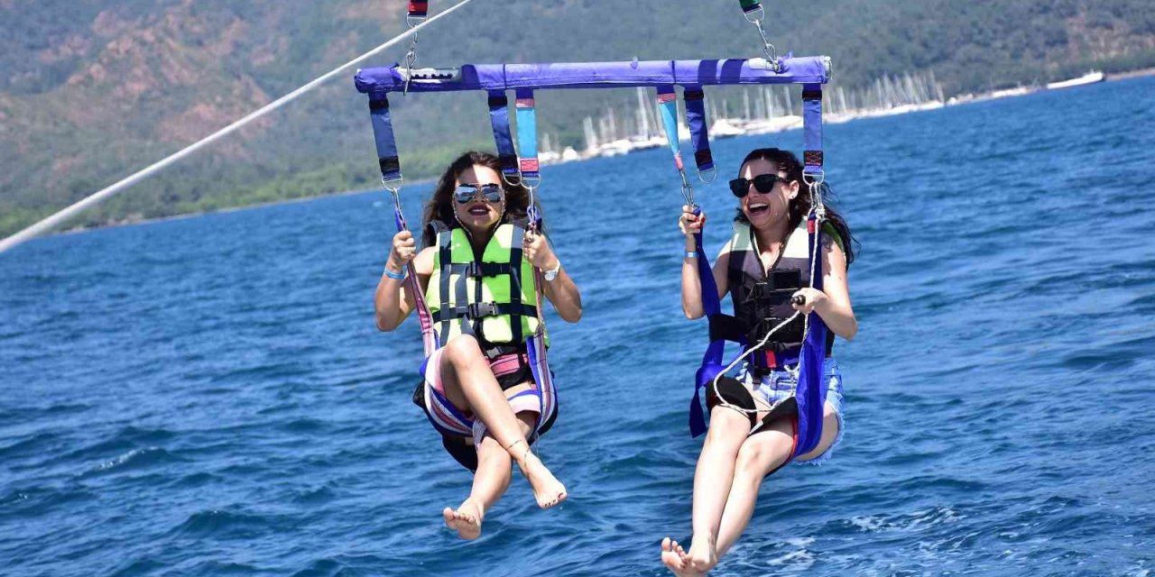 Marmaris’te su sporları turistlerin vazgeçilmezi oldu