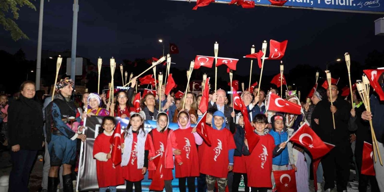 Menteşe’de 19 Mayıs akşamı coşkulu kutlama