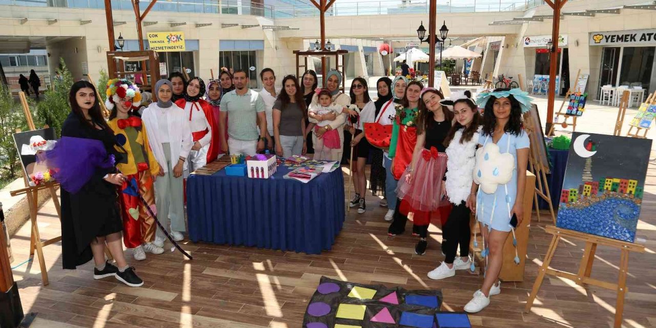 Buharkent MYO ürünlerini ADÜ Çarşı’da sergiledi